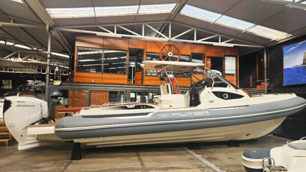 BWA Flyer 36+ X2 Honda 350cv V8 - immagine 6